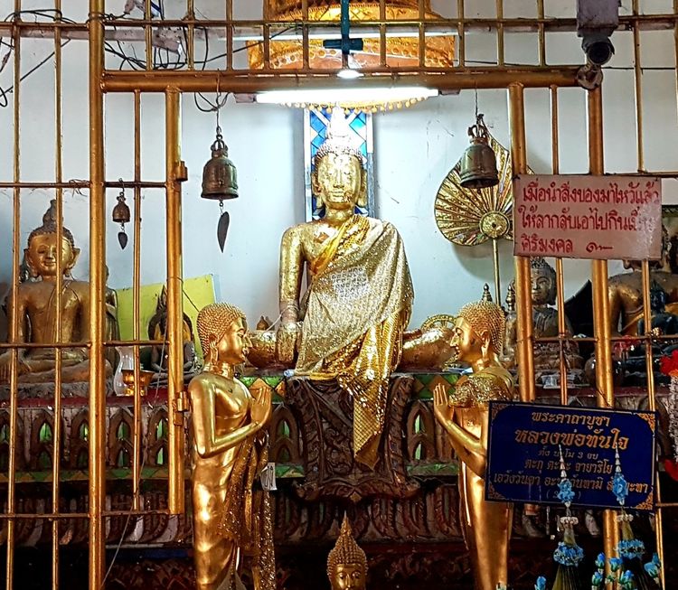 หลวงพ่อทันใจ วัดพระบรมธาตุ  5 นิ้ว รูปที่ 2