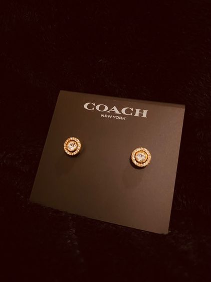ต่างหู COACH แท้ 💯 รุ่น Open Circle Halo Stud Earrings รูปที่ 4