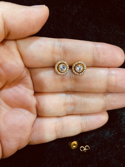 ต่างหู COACH แท้ 💯 รุ่น Open Circle Halo Stud Earrings รูปที่ 13
