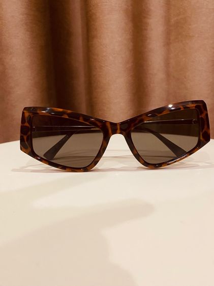 แว่นกันแดด Kardashian New York ของแท้ 💯 รูปที่ 2