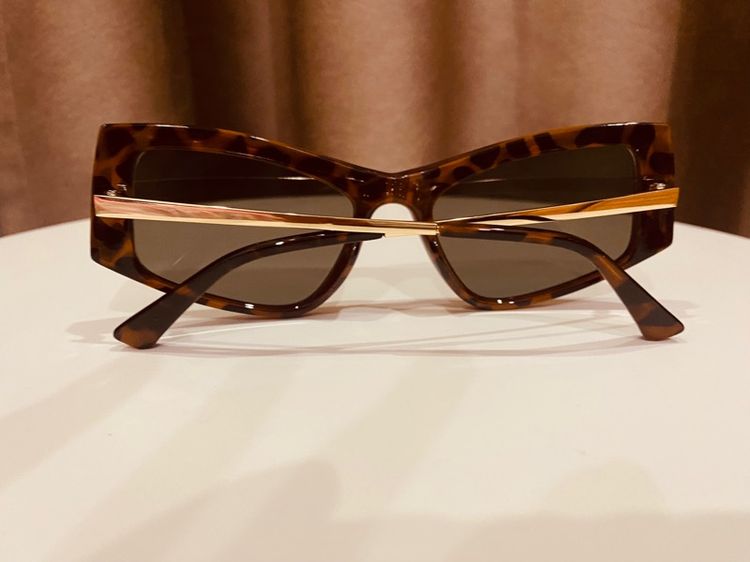 แว่นกันแดด Kardashian New York ของแท้ 💯 รูปที่ 5