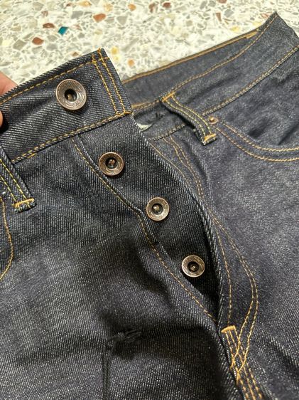 กางเกงยีนส์ ผ้าดิบญี่ปุ่น 15.8 oz ริมรุ้ง ทรง Bootcut งาน custom เอว 30 แบรนด์ดอกคูณ รูปที่ 3