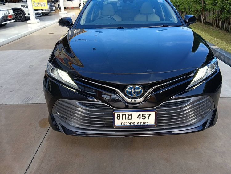 Toyota Camry 2019 2.5 HEV Premium Sedan ไฮบริด ไม่ติดแก๊ส เกียร์อัตโนมัติ ดำ รูปที่ 2