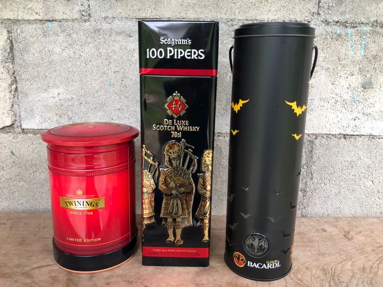 ขายกล่องแถมเหล้า 100 pipers