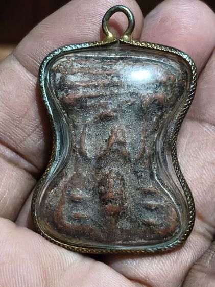 พระมเหศวรเนื้อดินหลวงพ่อโหน่งวัดคลองมะดันสุพรรณบุรี รูปที่ 4