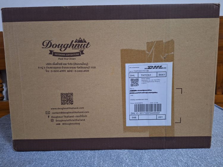 กระเป๋าเป้สะพายหลังแท้ DOUGHNUT รุ่น MACAROON สี Wine x Navy  รูปที่ 10