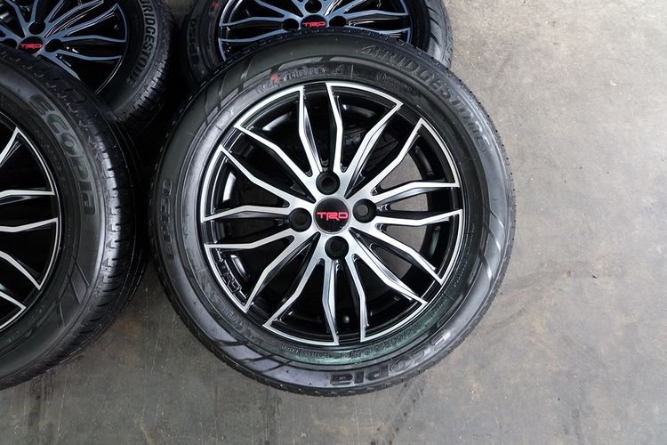 🚩 Vios TRD 15 นิ้ว  + ยาง Bridgestone 185 60R15 ปี22 รูปที่ 2