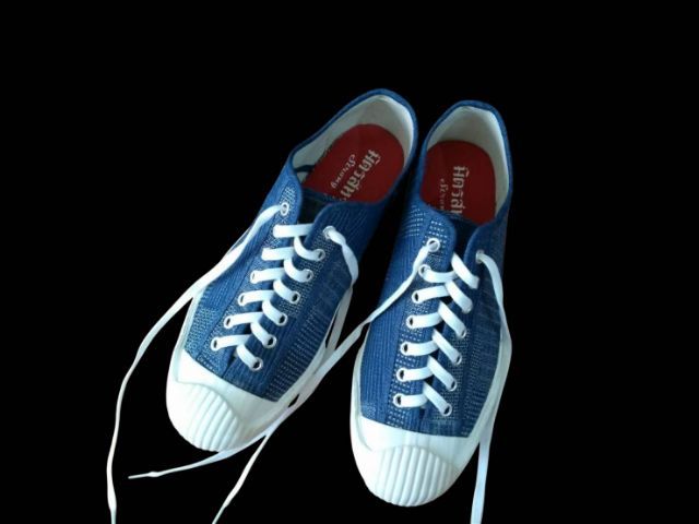 👟

รองเท้าผ้าใบวินเทจ มิตรสหาย

 รูปที่ 4