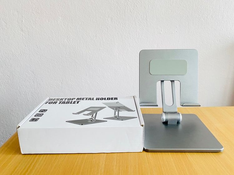 📖 ที่วางสำหรับดูหรืออ่าน tablet หรือ โทรศัพท์ พับขึ้นลงได้สุดทาง สภาพใหม่ วัสดุหนา แข็งแรง รูปที่ 2