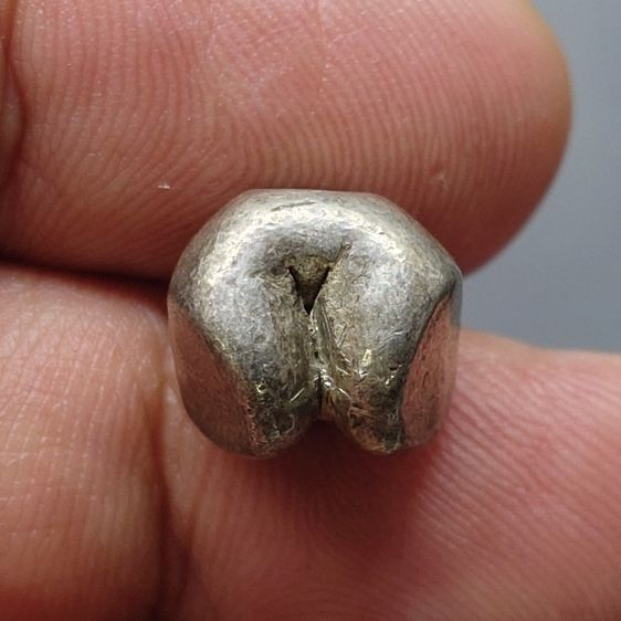 พดด้วง ขนาด 2 สลึง ตราพระแสงจักร - ปราสาท สมัยรัชกาลที่3 ปี2367 ขนาดหายาก สภาพสวย รูปที่ 5