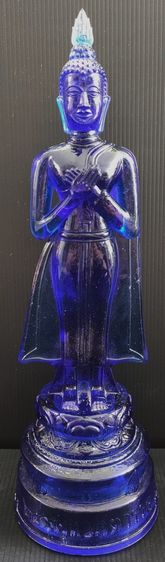 พระแก้ว ปางรำพึง 25 พุทธศตวรรษ สีน้ำเงิน สีตรงวัน หายาก