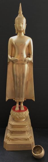 หลวงพ่อบ้านแหลม วัดเพชรสมุทรวรวิหาร   กาหลั่ยทอง สูง 19 นิ้ว รูปที่ 3