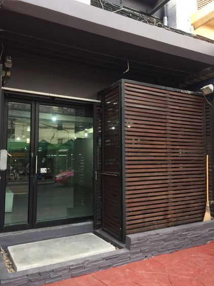 ขายด่วนตึกแถว 5 ชั้น ถนนประชาราษฎร์บำเพ็ญ สนใจโทร 0819198969 คุณอ๊อบค่ะ   รูปที่ 2