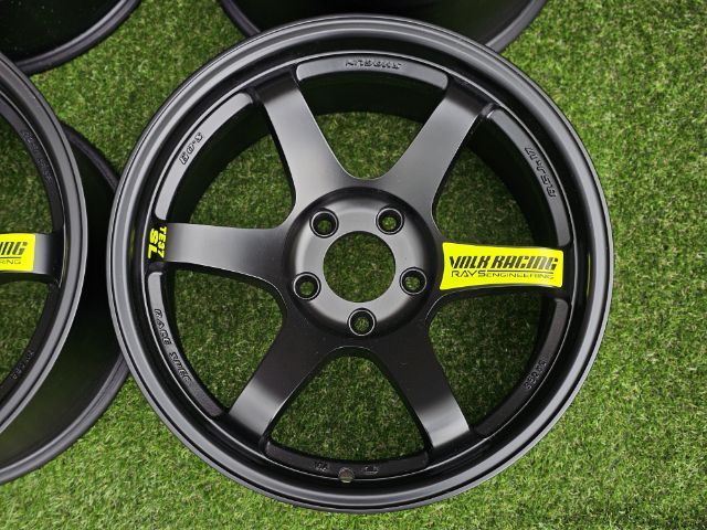 TE37 SL ก้านยก
F17 x 8.5 ET 20
R17 กว้าง 9.5 ET 15
5รู114.3 pcd.  รูปที่ 3