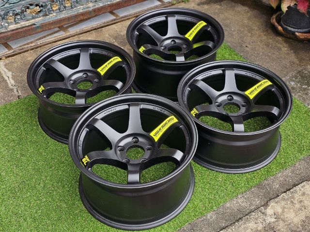 TE37 SL ก้านยก
F17 x 8.5 ET 20
R17 กว้าง 9.5 ET 15
5รู114.3 pcd.  รูปที่ 2