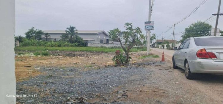 ขายที่ดินพร้อมห้องพัก 30 ห้อง 3 ไร่ 2 งาน 35 ตรวา ติดถนน ทำเลดี ต.บ้านใหม่ อ.สามพราน จ.นครปฐม รูปที่ 4