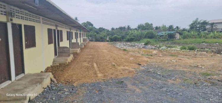 ขายที่ดินพร้อมห้องพัก 30 ห้อง 3 ไร่ 2 งาน 35 ตรวา ติดถนน ทำเลดี ต.บ้านใหม่ อ.สามพราน จ.นครปฐม