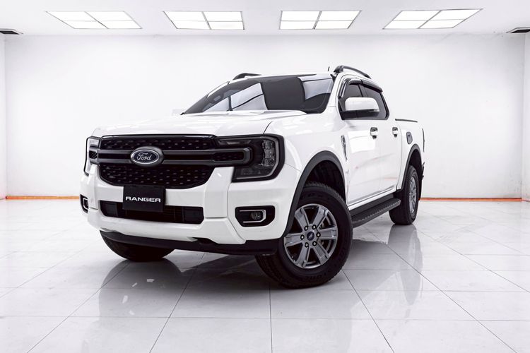 รถ Ford Ranger 2.0 Hi-Rider XLS สี ขาว