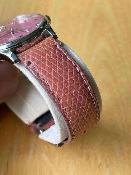 GUCCI G Timeless Mother of Pearl Pink Dial Womens Swiss Watch YA126586 รูปที่ 7