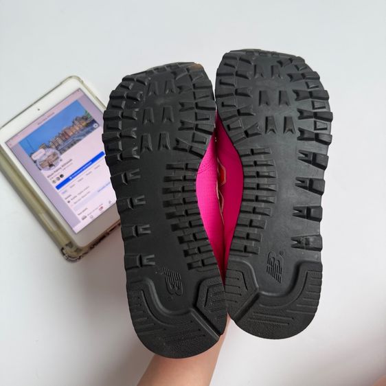 รองเท้าผ้าใบ รูปที่ 5