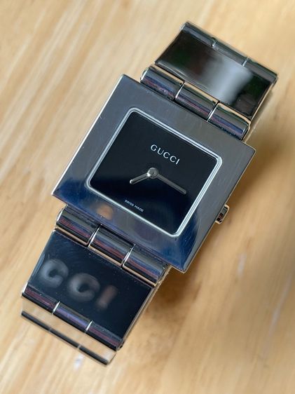 GUCCI Watches 600L Stainless Steel Black Dial Quartz Women  รูปที่ 16