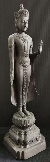 พระพุทธสุริโยทัยสิริกิติ์ฑีฆายุมงคล  ส ก  วัดพระแก้ว รมดำ รูปที่ 4