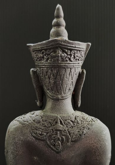 พระพุทธสุริโยทัยสิริกิติ์ฑีฆายุมงคล  ส ก  วัดพระแก้ว รมดำ รูปที่ 7