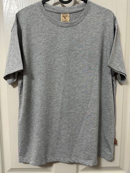 เสื้อยืดผู้หญิง