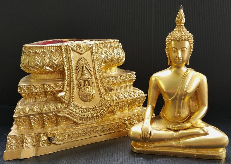 พระพุทธสิงหธรรมมงคล  ภปร  พิธีวัดพระแก้ว