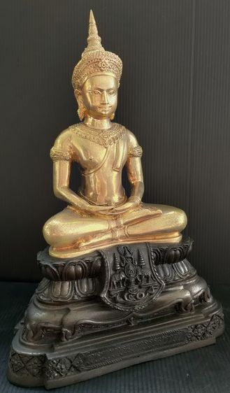 พระพุทธมหาธรรมราชา รุ่นกาญจนาภิเษก คูณบุญ คูณบารมี  รูปที่ 4