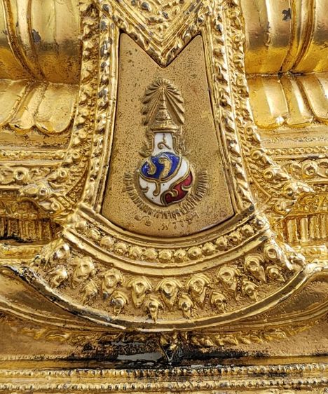 พระพุทธนวมมหาราชายุจฉับปริวัฒนมงคล  ภปร  ปิดทอง รูปที่ 7