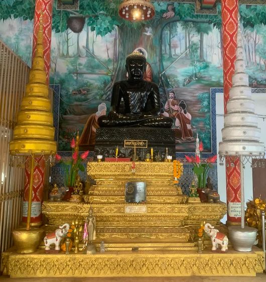 หลวงพ่อดำ วัดพระธาตุราษฏร์บำรุง หนองคาย  8.5 นิ้ว รูปที่ 2