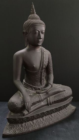 พระพุทธรูป ศิลปอู่ทอง จีวรลายดอก รูปที่ 2