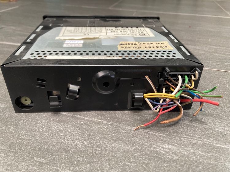 มี 2 เครื่อง วิทยุเทป เครื่องรุ่นเก่า Classic BLAUPUNKT VERONA CR43 และ 635 คลื่นไทย รุ่นสะสม สภาพดี ใช้ได้ปกติ รูปที่ 14