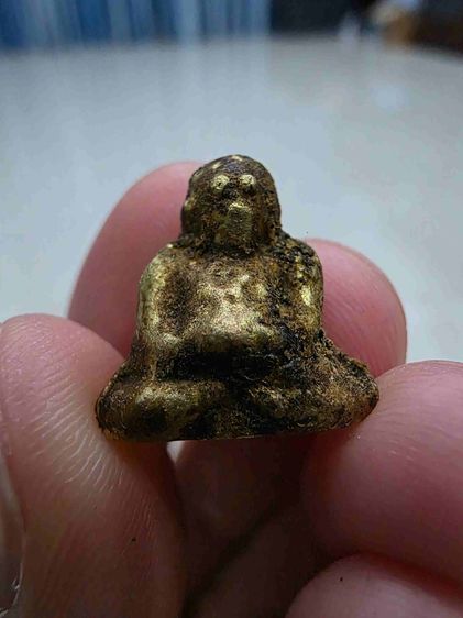 พระเก่าเก็บ สวยหายาก องค์เล็ก สังฆจาย เนื้อโลหะ ของที่บ้าน เก่าเก็บเดิมๆ ไม่ทราบที่ สวยหายาก  ขายตามสภาพ พร้อมส่งครับ