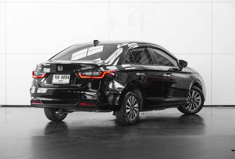 Honda City 2024 1.0 SV Sedan เบนซิน ไม่ติดแก๊ส เกียร์อัตโนมัติ ดำ รูปที่ 4