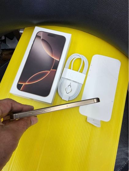 iPhone 16 Pro Max-512GB.ใช้เองกับมือเลย รูปที่ 8