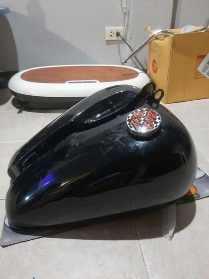 ถังน้ำมันคู่ มอเตอร์ไซค์ Harley รูปที่ 3