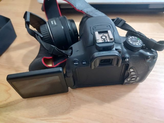 Canon eos 700d (เจ้าของขายเอง) รูปที่ 3