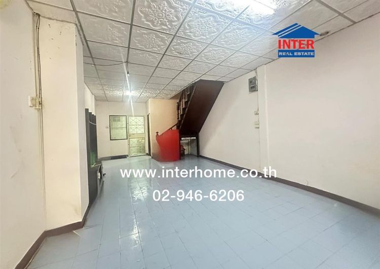 ไม่ใช่ ทาวน์เฮ้าส์ 2 ชั้น 16 ตร.ว. หมู่บ้านฉัตรณรงค์วิลล่าโครงการ3 ซอยเปียร์นนท์ ถนนลำลูกกา ลำลูกกา ปทุมธานี รูปที่ 2