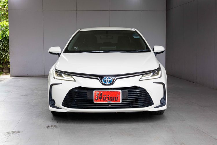 Toyota Altis 2020 1.8 Hybrid Mid Sedan ไฮบริด ไม่ติดแก๊ส เกียร์อัตโนมัติ ขาว รูปที่ 2