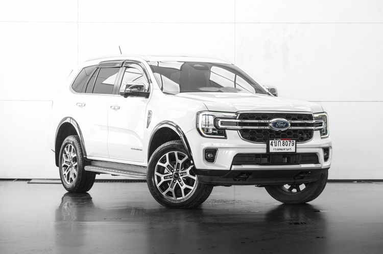 รถ Ford Everest 2.0 Titanium Plus 4WD สี ดำ