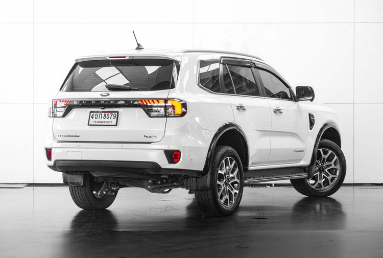 Ford Everest 2021 2.0 Titanium Plus 4WD Utility-car ดีเซล ไม่ติดแก๊ส เกียร์อัตโนมัติ ดำ รูปที่ 4