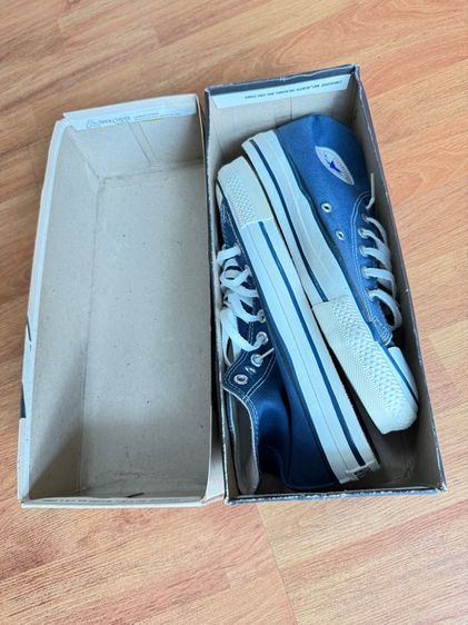 น้ำเงิน ผ้าใบ รองเท้าผ้าใบ UK 7.5 | EU 41 1/3 | US 8 รองเท้าConverse USA 