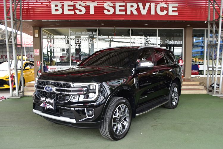 รถ Ford Everest 2.0 Titanium Plus 4WD สี ดำ