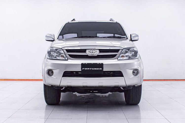 Toyota Fortuner 2008 2.7 V Utility-car เบนซิน ไม่ติดแก๊ส เกียร์อัตโนมัติ เทา รูปที่ 4