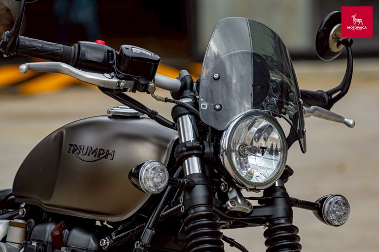 Triumph Bonneville Bobber1200 ปี2018 สีเทาด้าน วิ่ง18,000km. รูปที่ 11