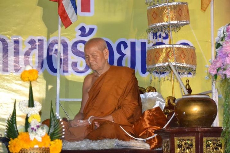 พระพุทธวชิรญาณวิสุทธิ์ ม.มหามกุฏราชวิทยาลัย ร้อยเอ็ด  9 นิ้ว รูปที่ 10
