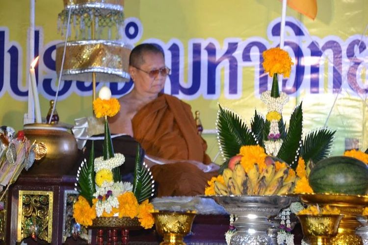 พระพุทธวชิรญาณวิสุทธิ์ ม.มหามกุฏราชวิทยาลัย ร้อยเอ็ด  9 นิ้ว รูปที่ 9