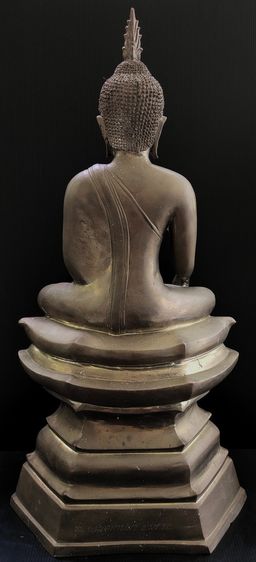 พระพุทธวชิรญาณวิสุทธิ์ ม.มหามกุฏราชวิทยาลัย ร้อยเอ็ด  9 นิ้ว รูปที่ 4